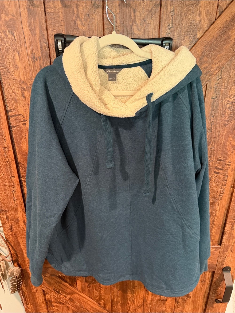 Eddie Bauer Teal Pullover Hoodie with Cream Sherpa Lined Hood